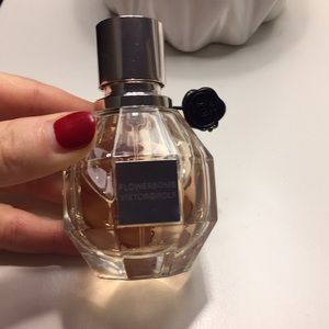 Viktor and Rolf flowerbomb
